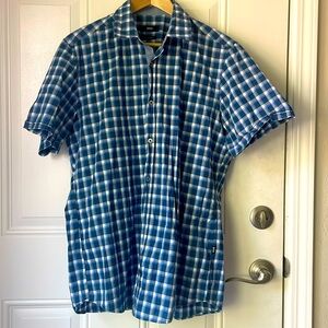 Men’s Casual Button Down Shirt